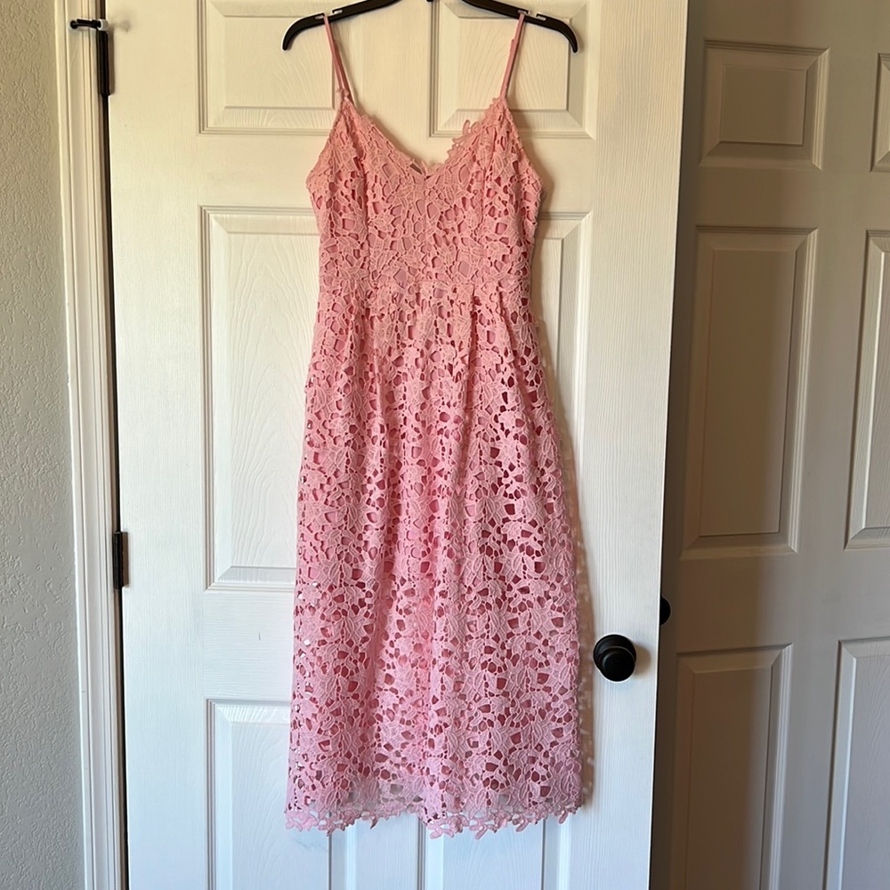 ASTR the label pink lace midi dress